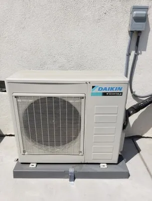 Top Tech Heating & Air Logo