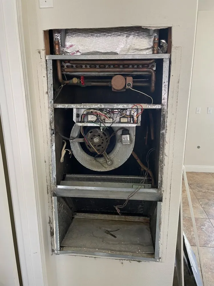 Slide of Top-Tier Mechanical