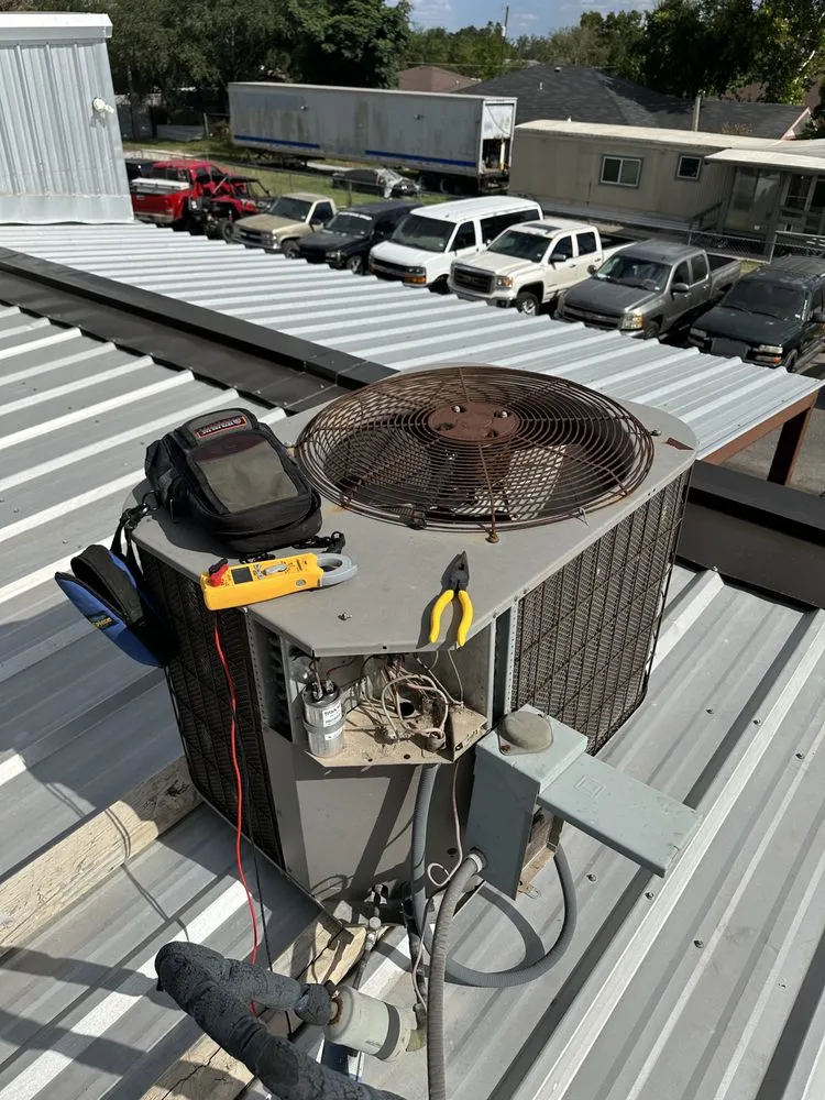 Slide of TopNotch Heating & Cooling