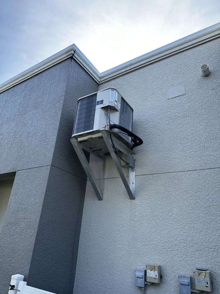 Slide of TopTech Solutions