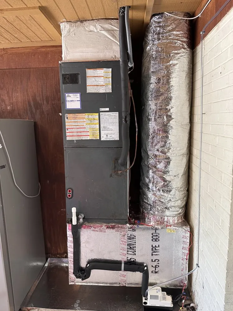 Slide of TopTech Solutions