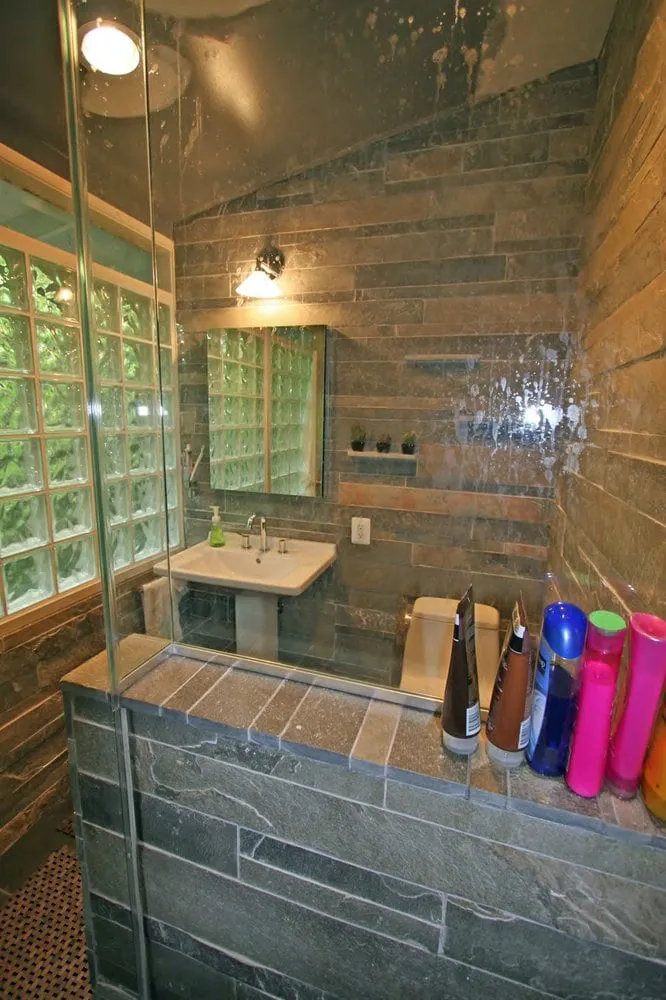 Slide of Torres Construction