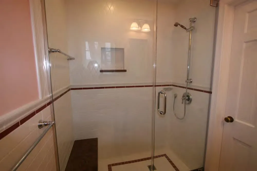 Slide of Torres Construction