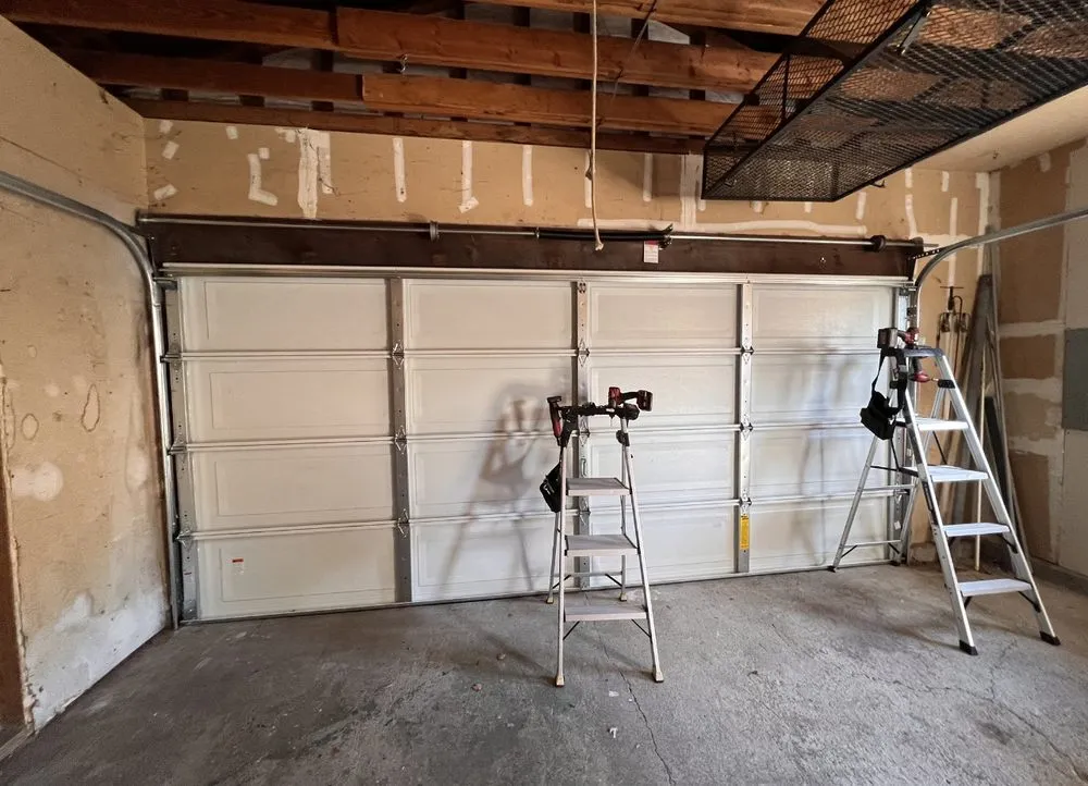 Slide of Torres Handyman