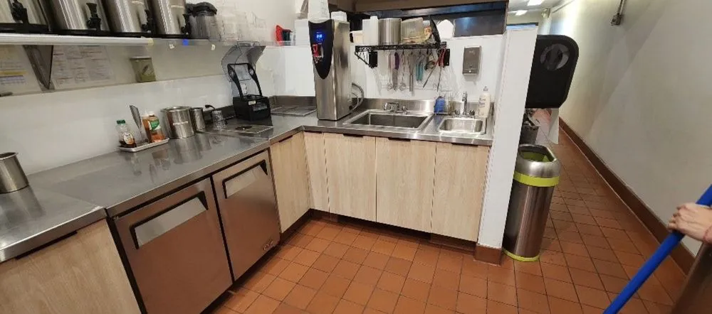 Slide of Torres Handyman