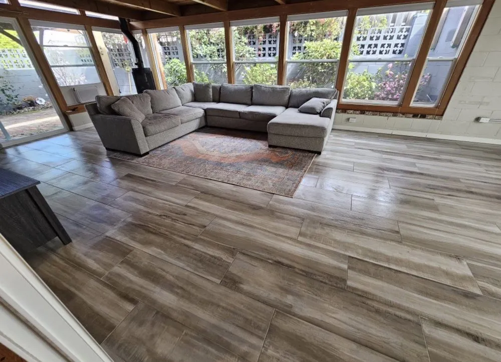 Slide of Torres Handyman