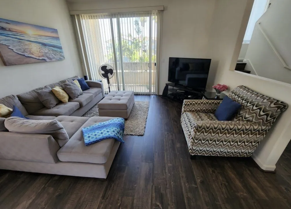 Slide of Torres Handyman