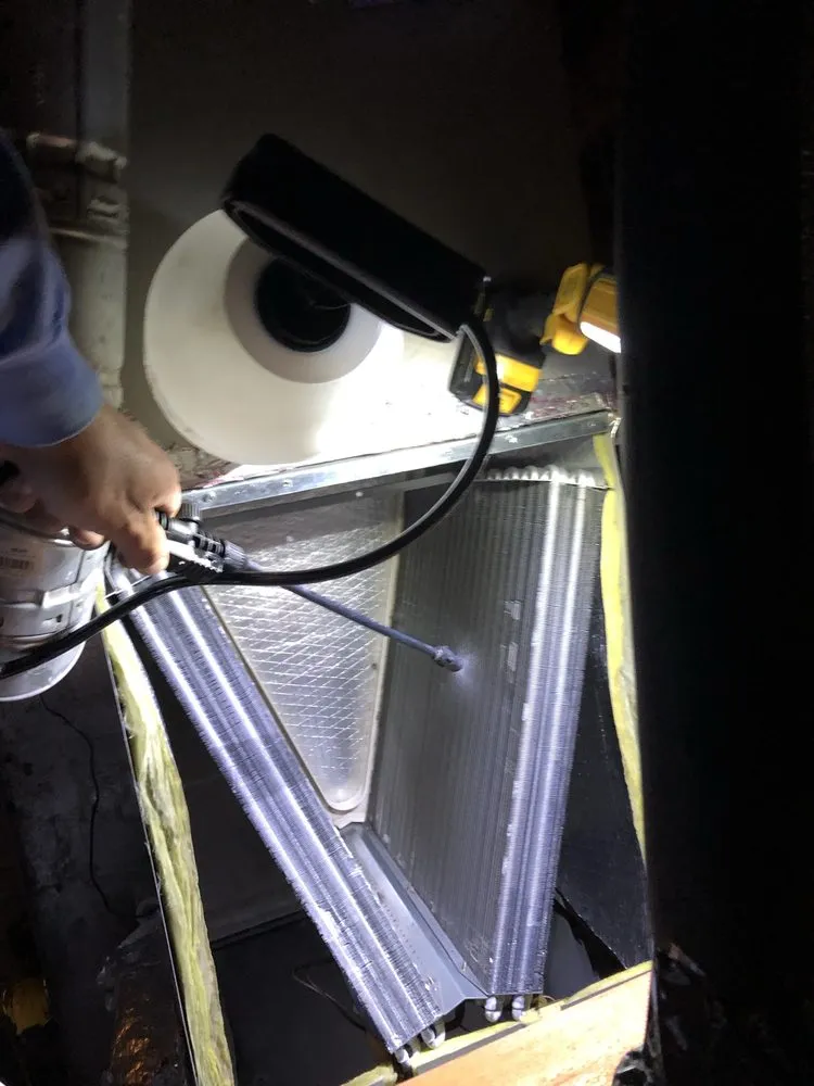 Slide of Total Air Heating & Air Conditioning