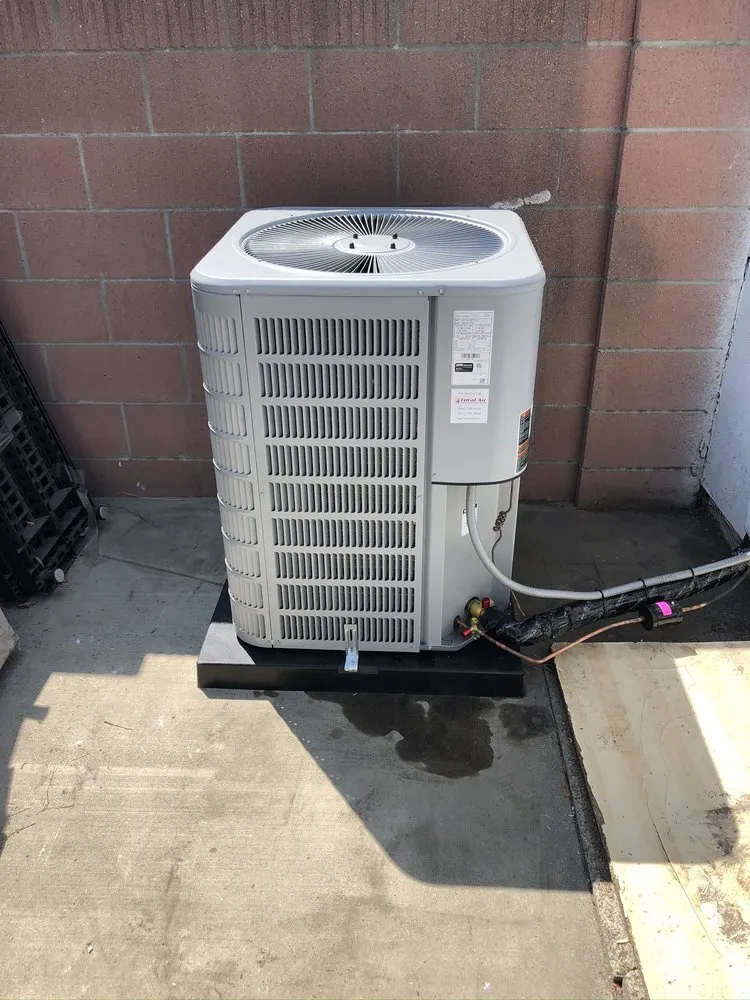 Slide of Total Air Heating & Air Conditioning