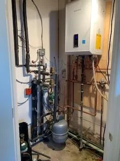 Slide of Toto's Heating & Cooling