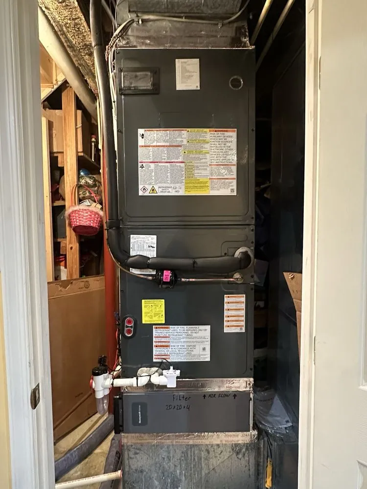 Slide of TR Heating and Cooling Services