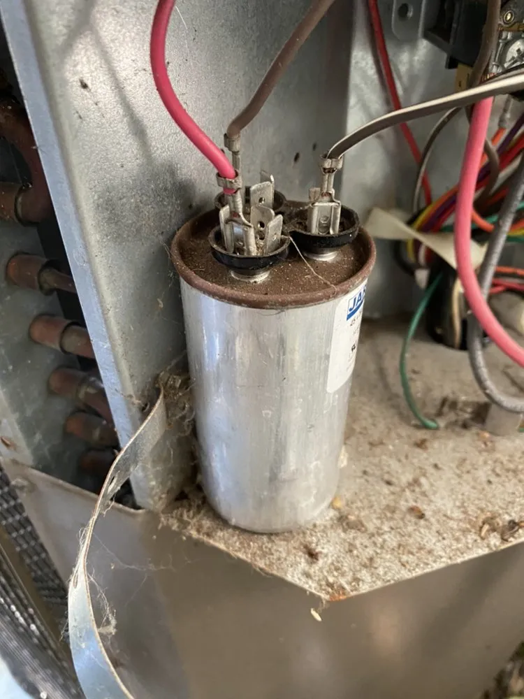 Slide of Traddox Air Conditioning