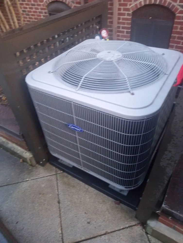 Slide of Trade Winds East