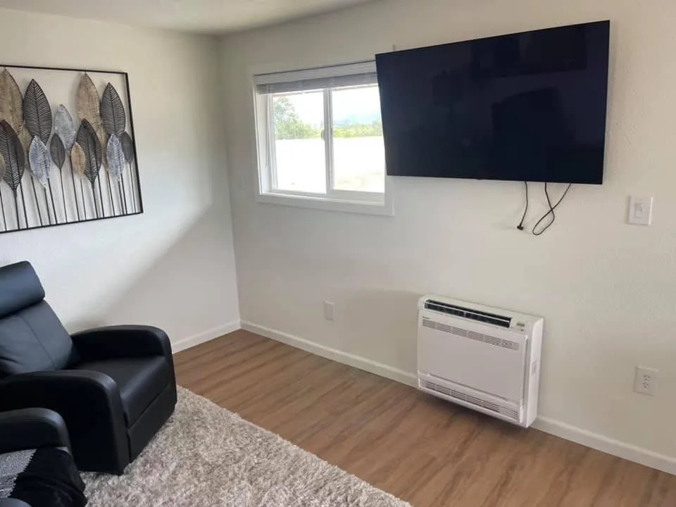 Slide of Trademark Tek Heating & Air Conditioning, Inc.