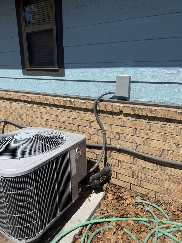 Slide of Tradestrong