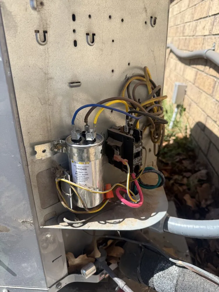 Slide of Tradestrong