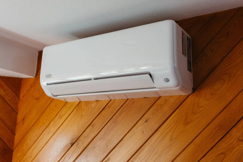 Slide of Tragar Home Services