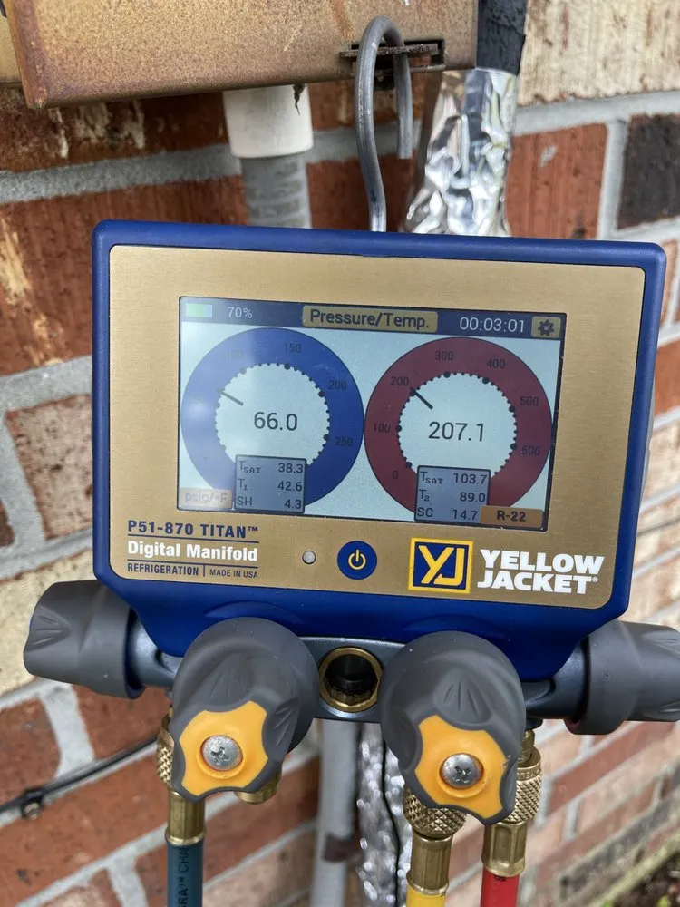 Slide of Tran’s Essential Air Cool & Heating