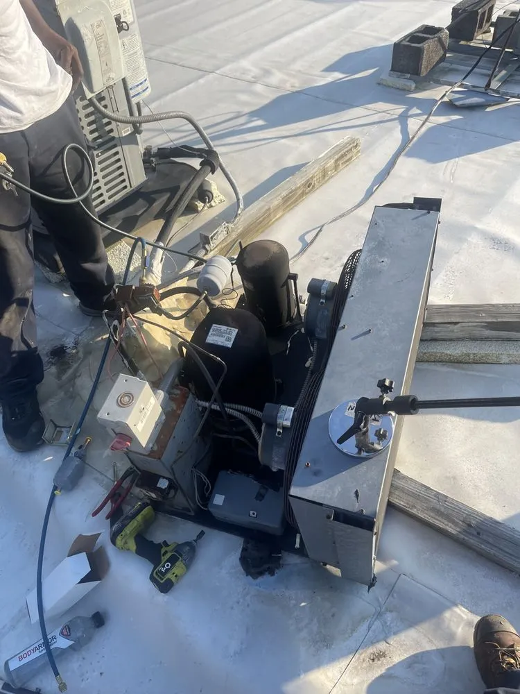 Slide of Travelers Heating And Air