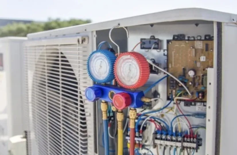 Slide of Trebol Services