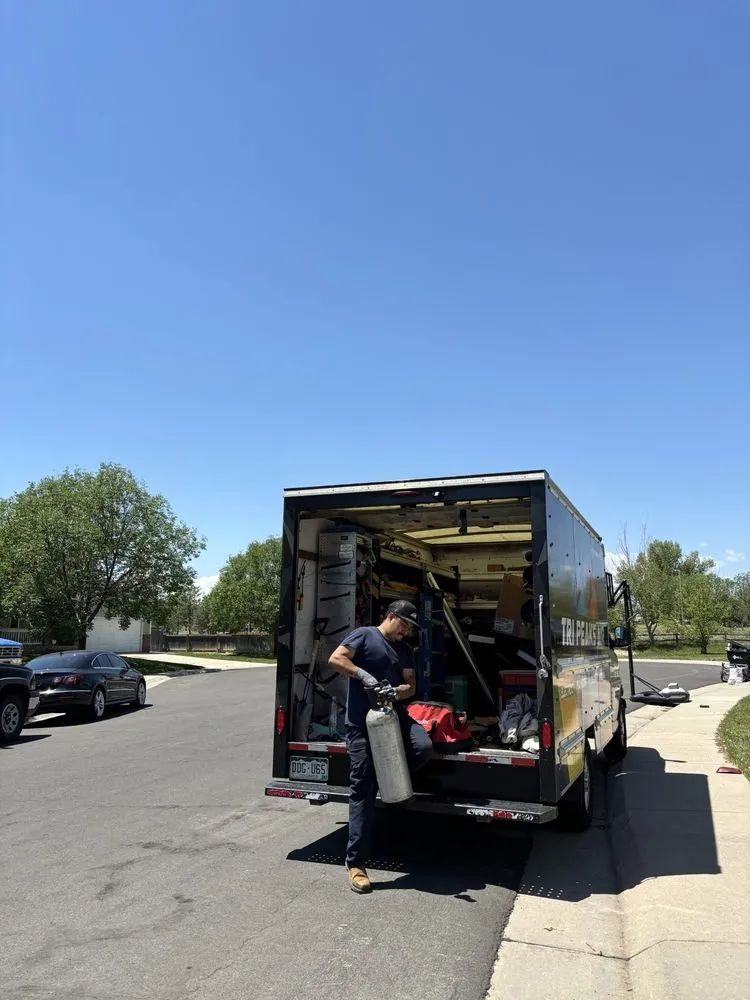 Slide of Tri Peaks Air