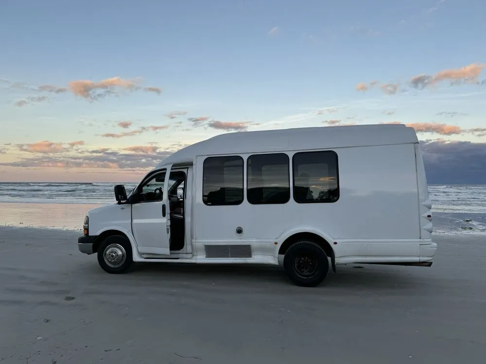 Slide of Tropical Auto Air Repair Center