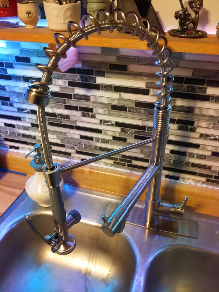 Slide of Troy Lucci's Total House & Home