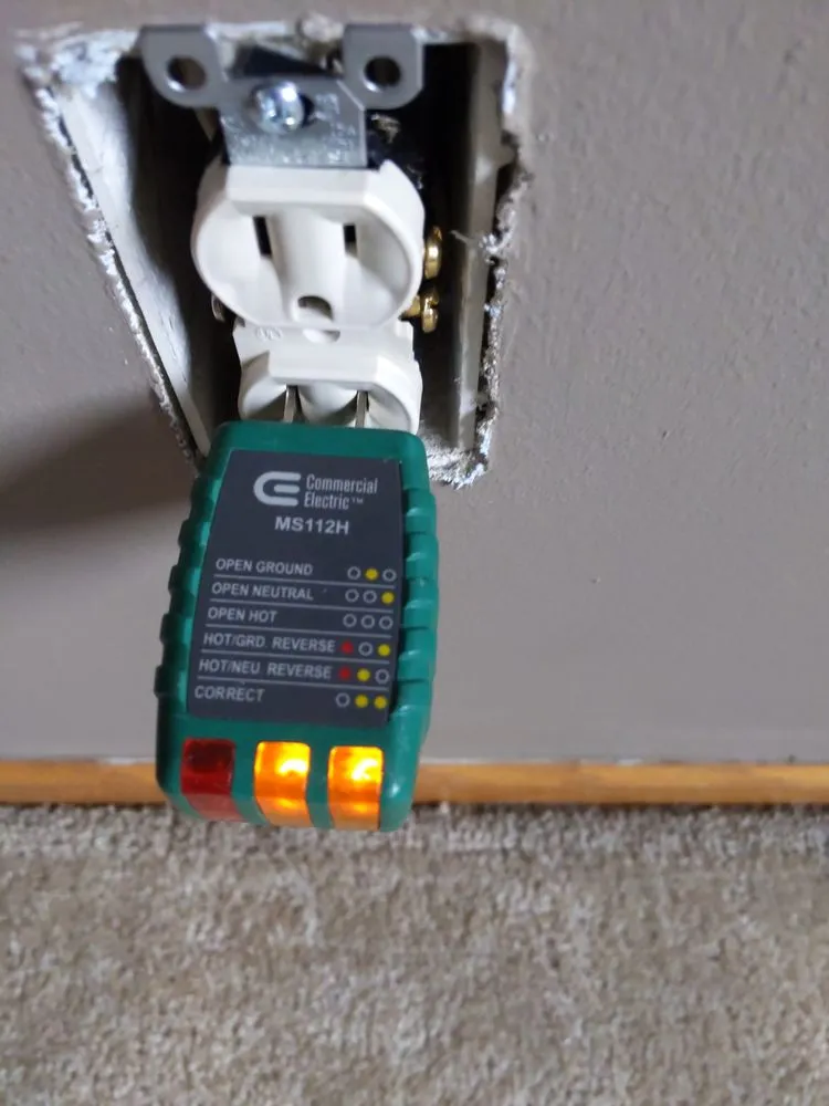 Slide of Troy Lucci's Total House & Home