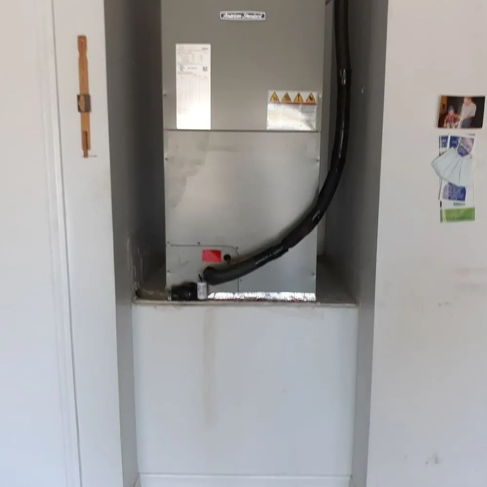 Slide of True Blue Air Conditioning