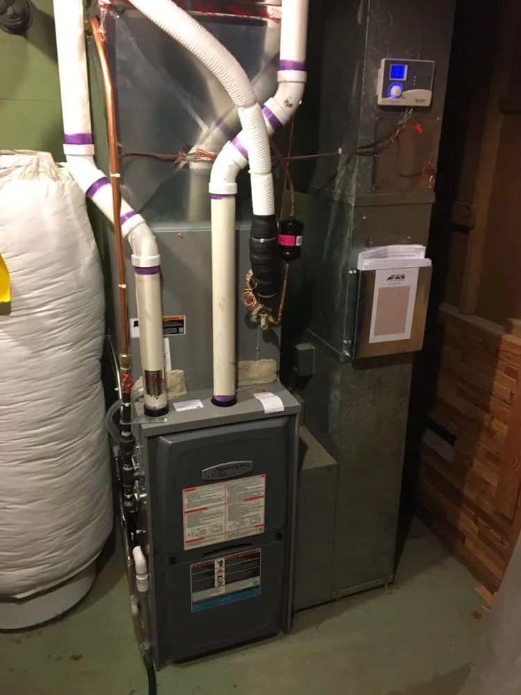 Slide of T&S Heating and Air Conditioning