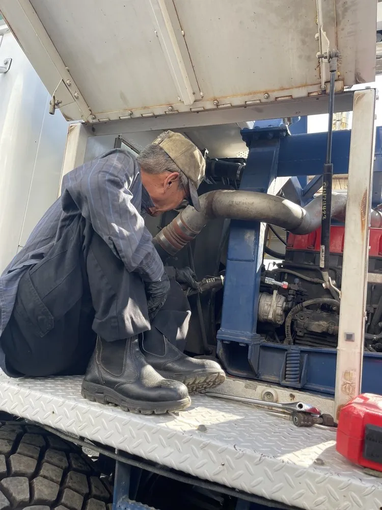 Slide of T&t auto air conditioning