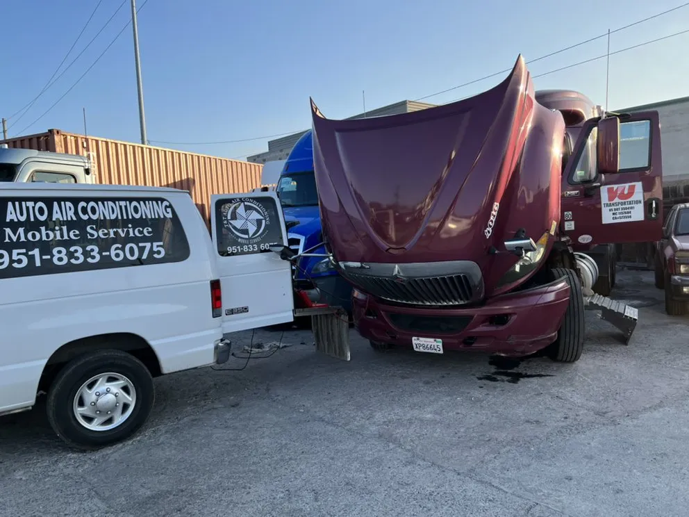 Slide of T&t auto air conditioning