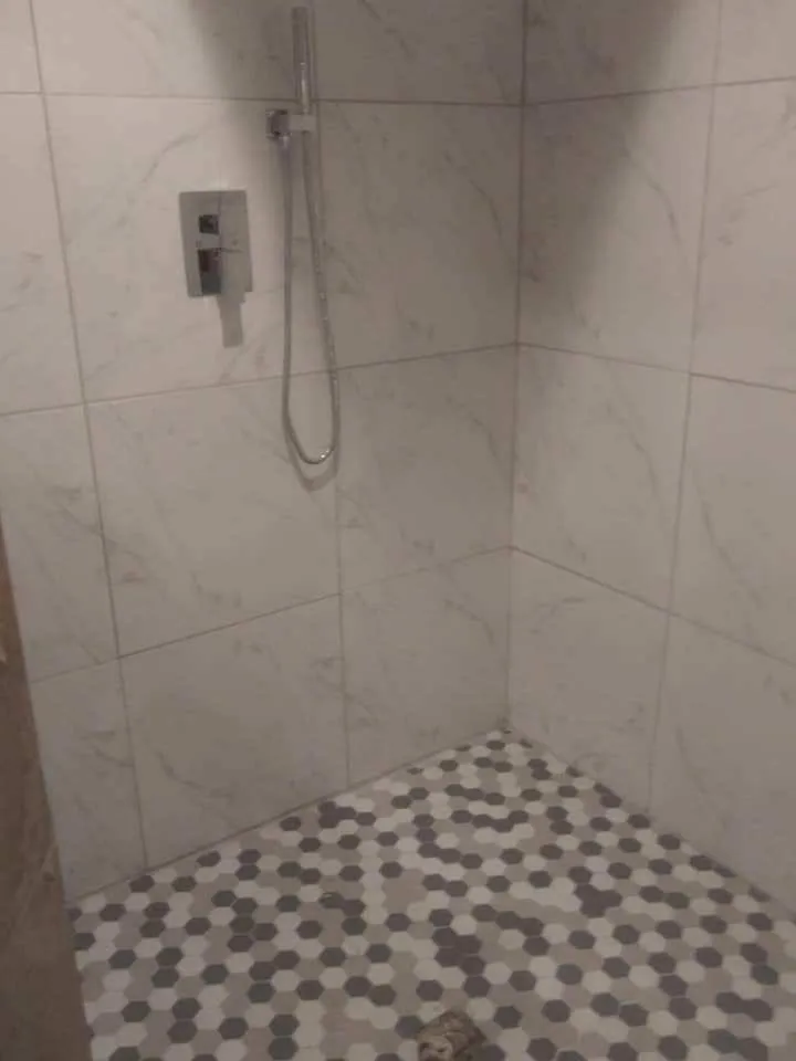 Slide of Ttopp Notch Handyman Services