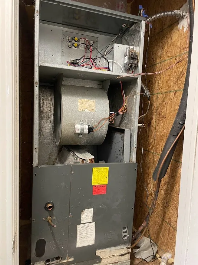 Slide of Tuffpaw Air