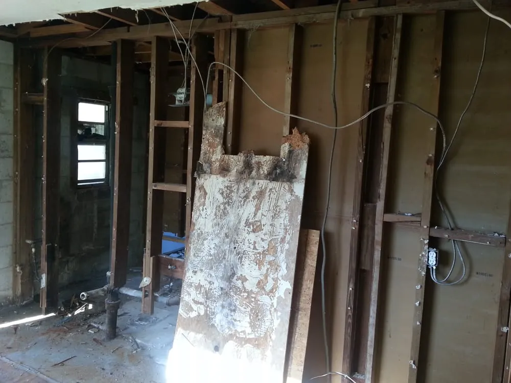 Slide of T&W Air Conditioning