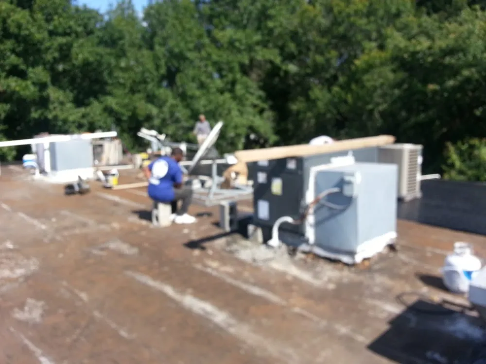 Slide of T&W Air Conditioning