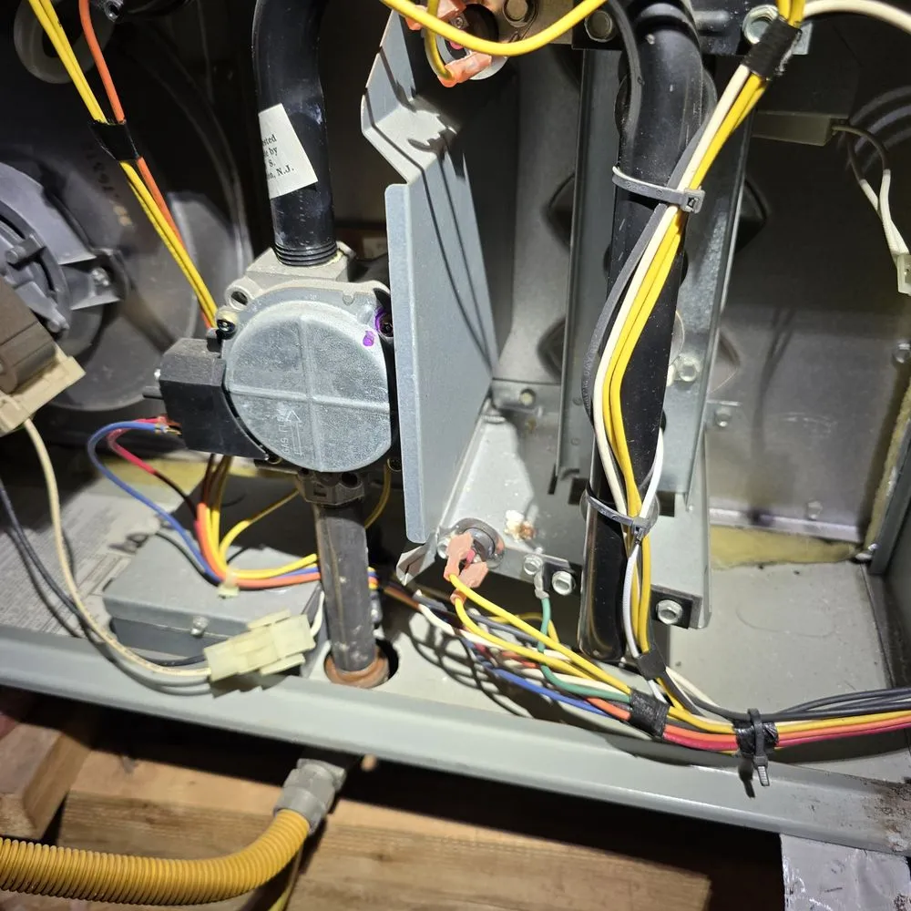 Slide of Txv Industries