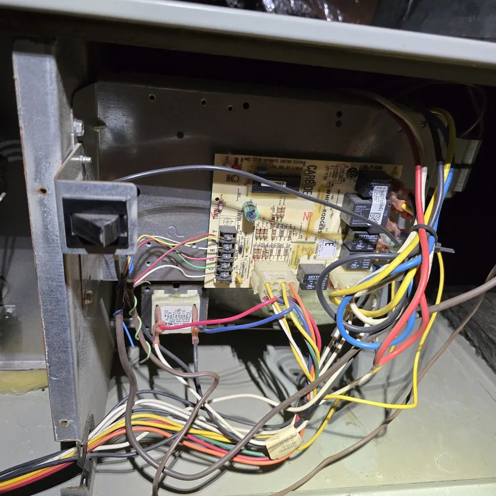 Slide of Txv Industries