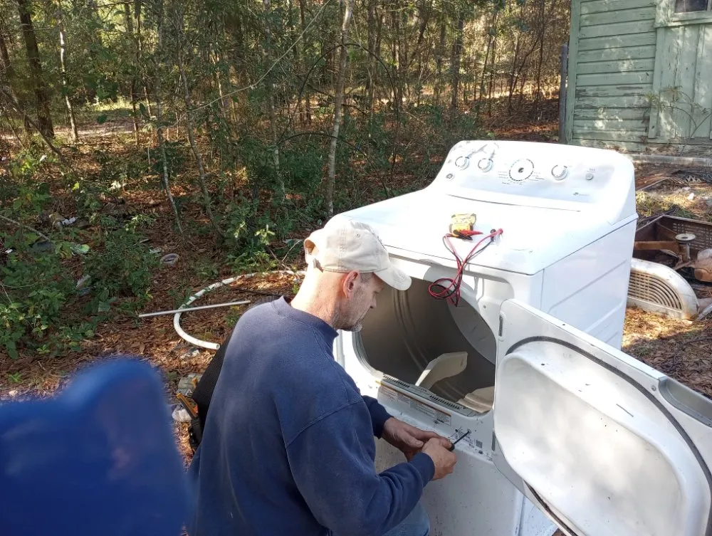 Slide of Tye Patty's Home Maintenance