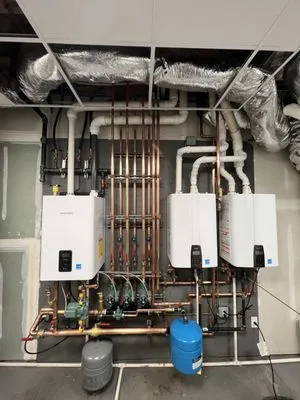 Ua Comfort Life Logo