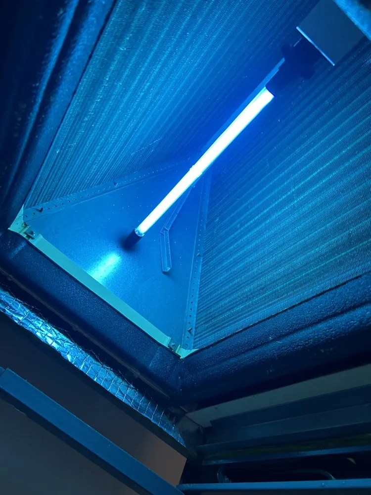 Slide of Uberhitzen HVAC-R