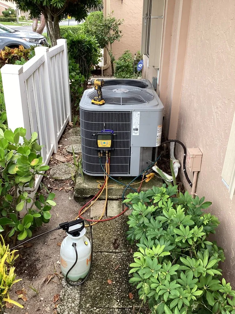 Slide of Uberhitzen HVAC-R