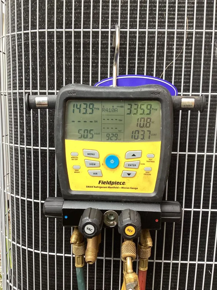 Slide of Uberhitzen HVAC-R