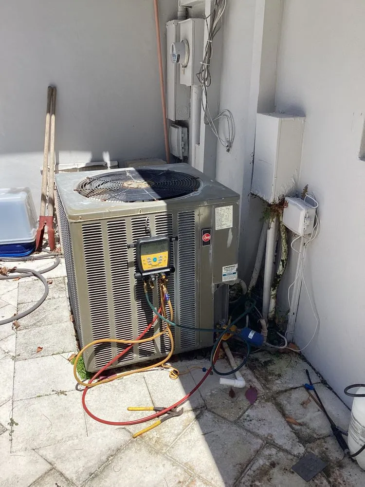 Slide of Uberhitzen HVAC-R