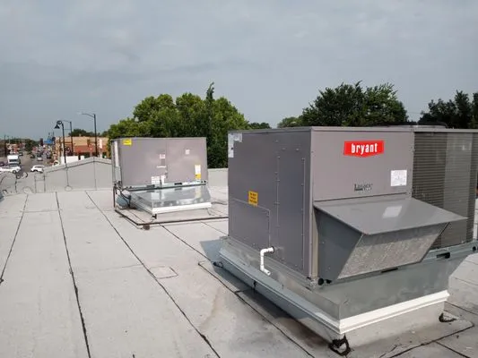 Ultimate Air Tech Logo