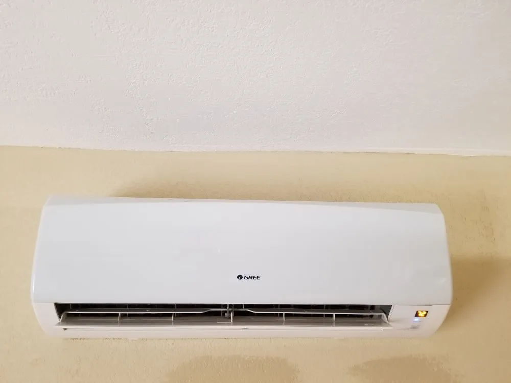 Slide of Ultra A&C Solutions