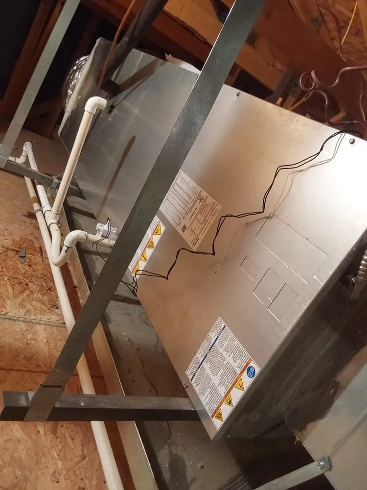 Slide of Uncle Carls AC