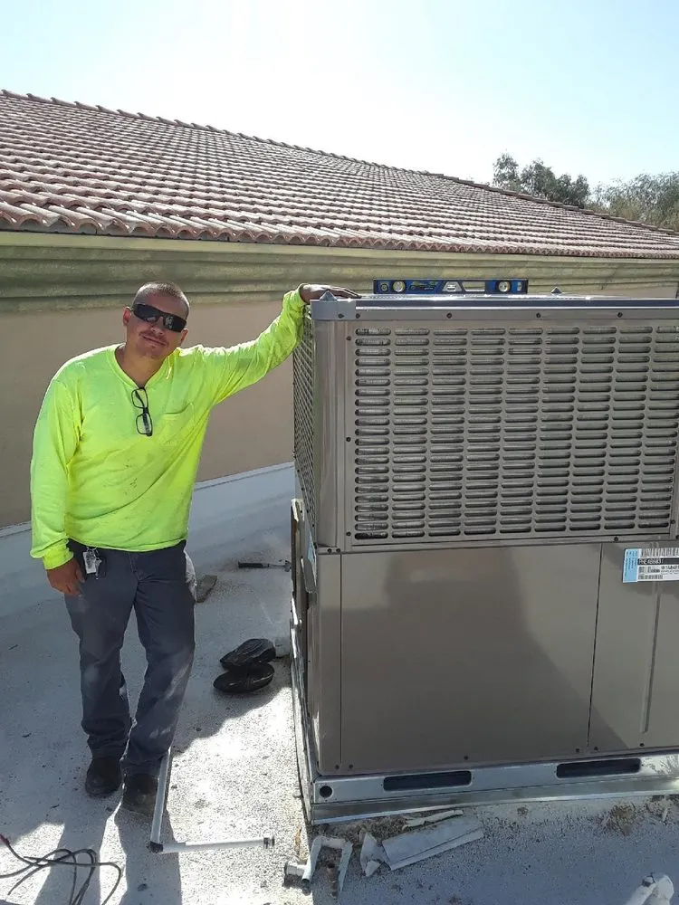 Slide of Uni-Tech HVAC