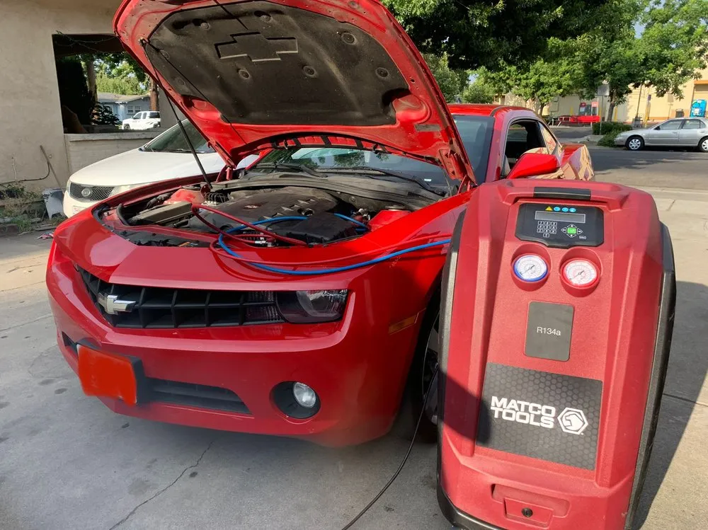 Slide of Unique Auto Repair