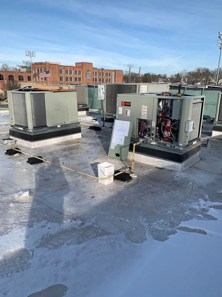 Trusted air conditioning service for residential systems in St. Louis, MO by Unique Heating and Cooling